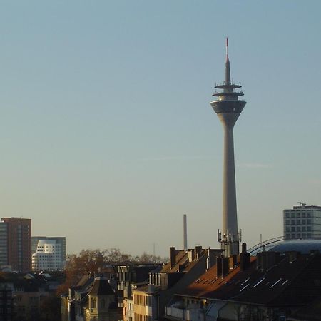 Apartments Hotel Petersburg Düsseldorf Exteriör bild