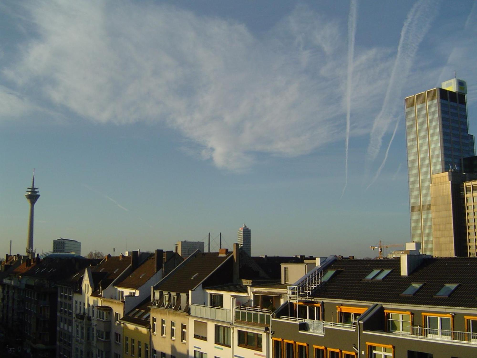 Apartments Hotel Petersburg Düsseldorf Exteriör bild